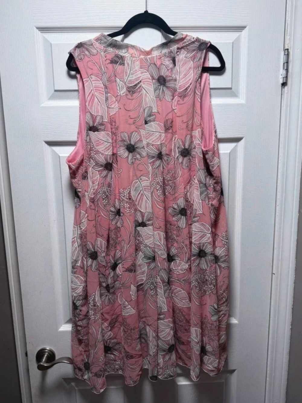 Signature by Robbie Bee Pink Floral A-Line Dress with Tie Back - size 22